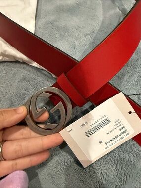 Gucci Red Leather Belt with Brushed Silver Double G Buckle 95